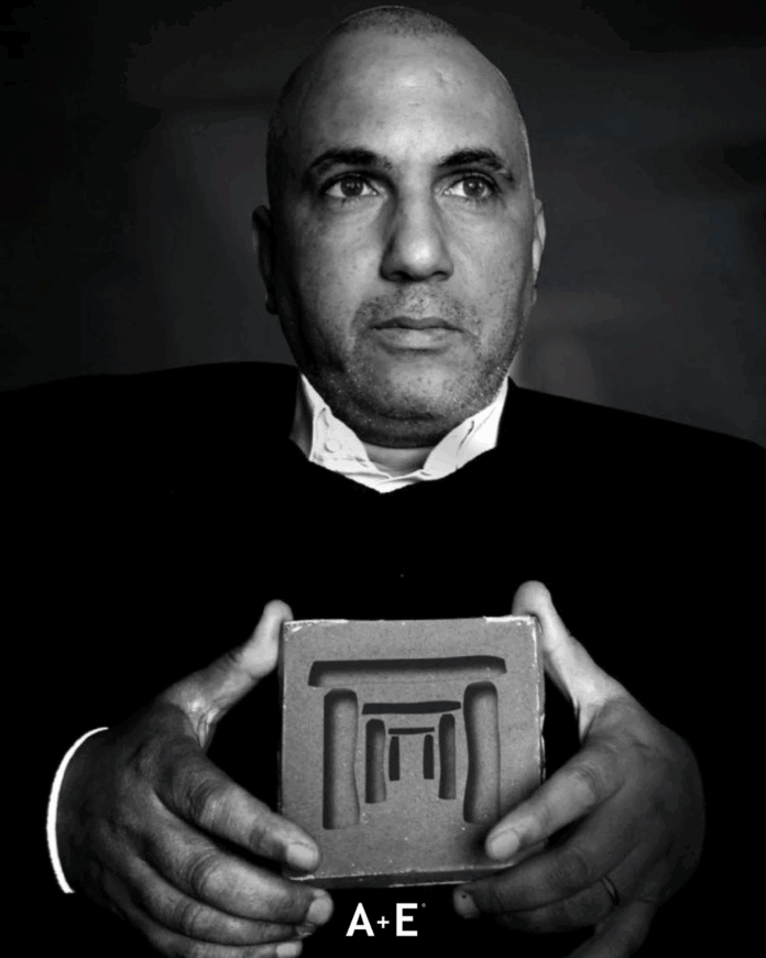 Zakaria Boujmal, architecte
